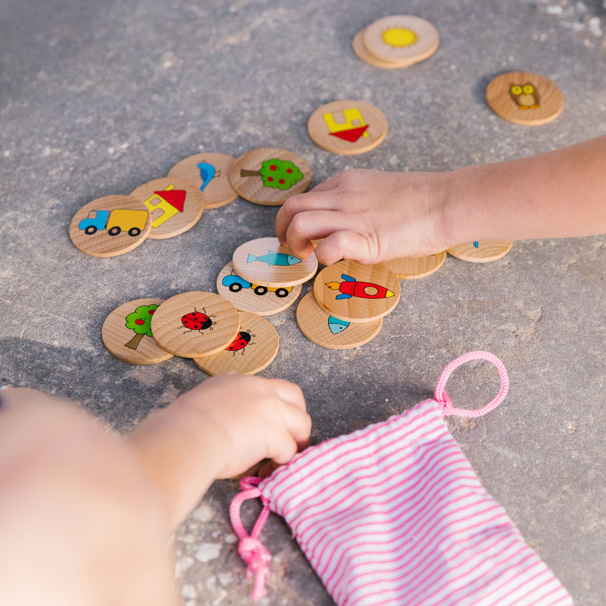 Wooden Matching Pairs The Freckled Frog Carson Dellosa Popular Playthings Roylco Wisdom 